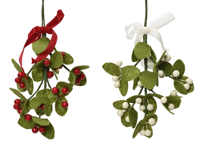 Hanging Ornament Felt Mistletoe 2 Assorted